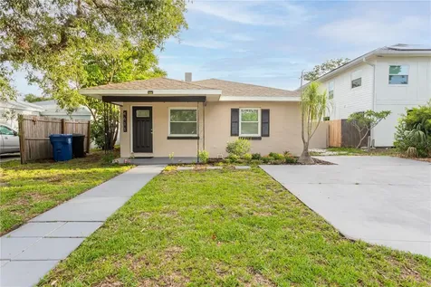 4611 17th Avenue N St Petersburg FL 33713