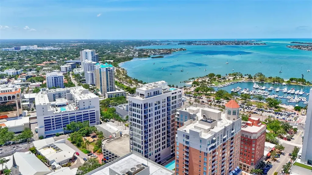 33 S Palm Avenue Sarasota FL 34236