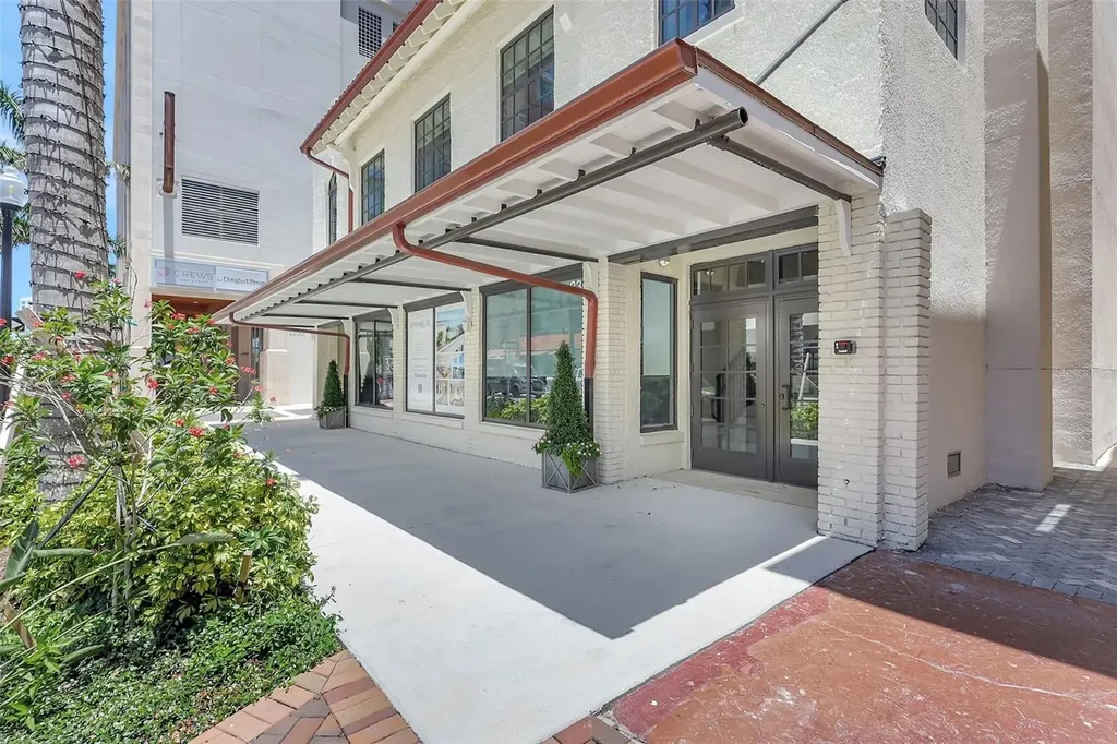 33 S Palm Avenue Sarasota FL 34236