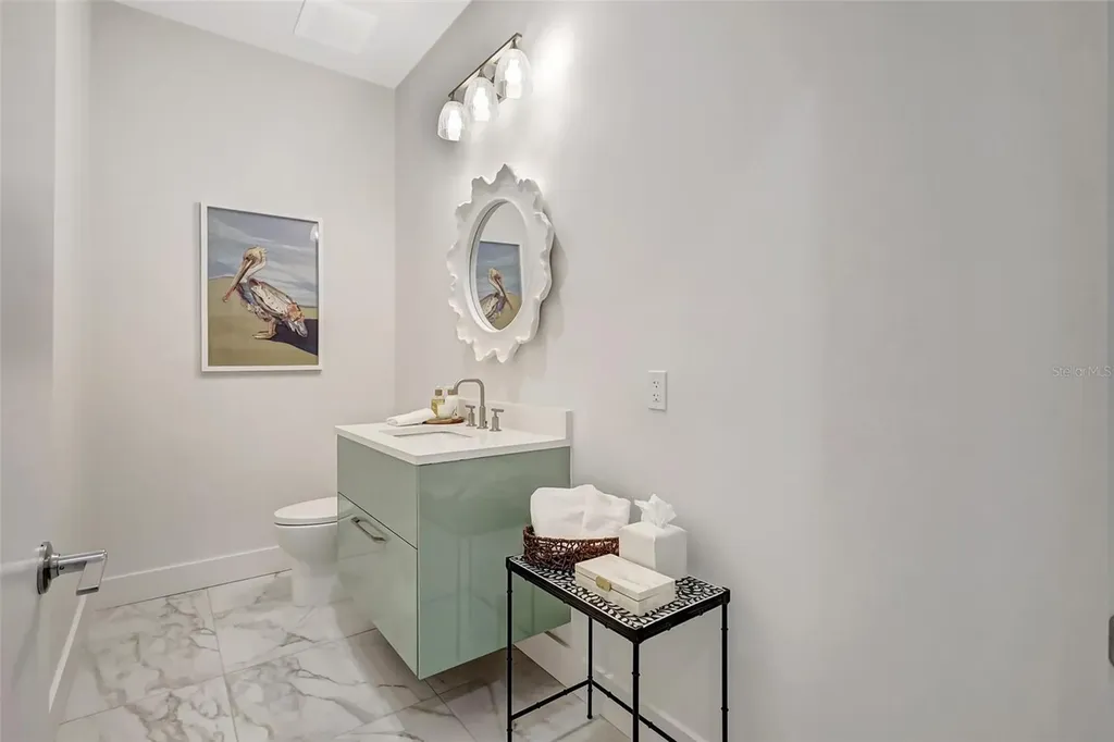 33 S Palm Avenue Sarasota FL 34236