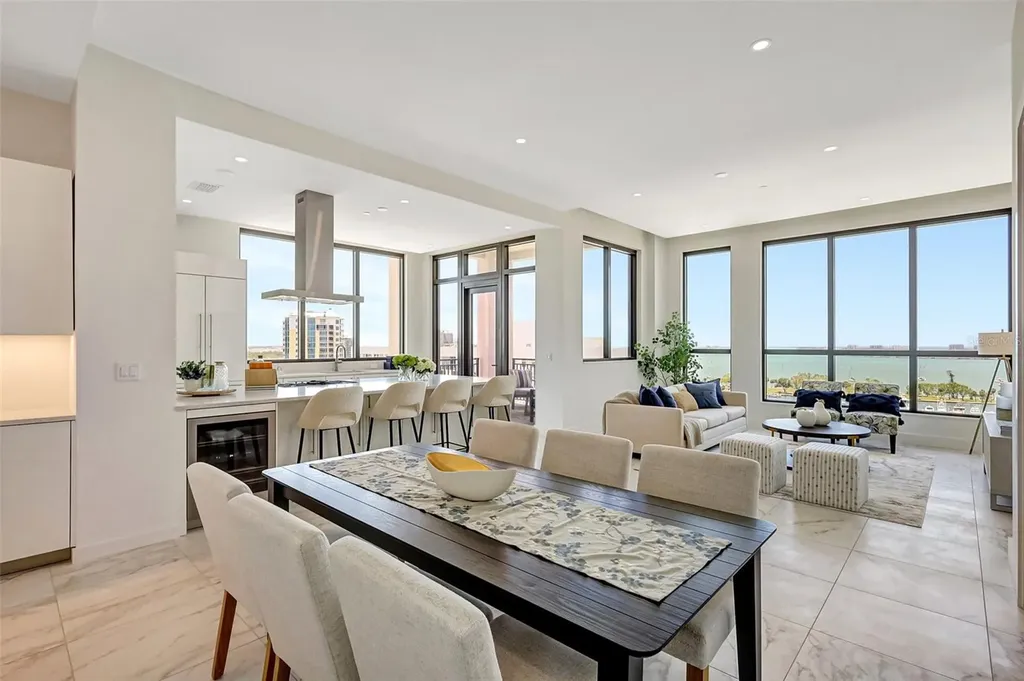 33 S Palm Avenue Sarasota FL 34236