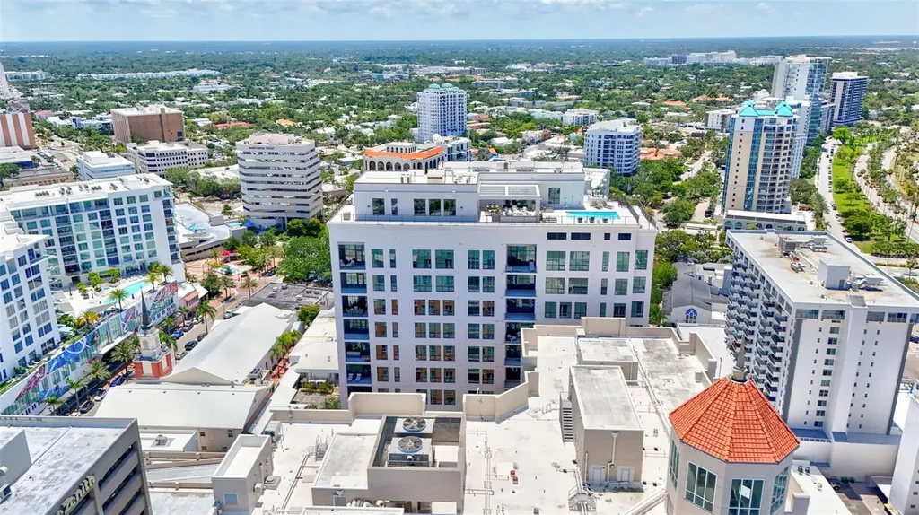 33 S Palm Avenue Sarasota FL 34236