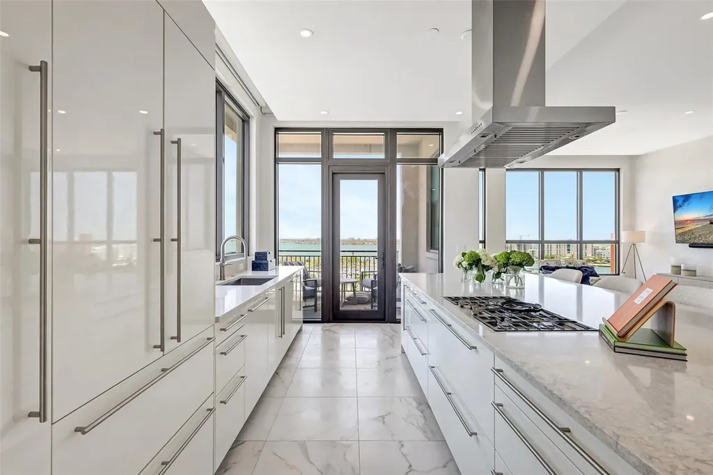 33 S Palm Avenue Sarasota FL 34236