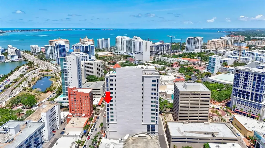 33 S Palm Avenue Sarasota FL 34236