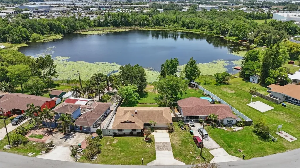 2028 Lake Christie Drive Orlando FL 32809