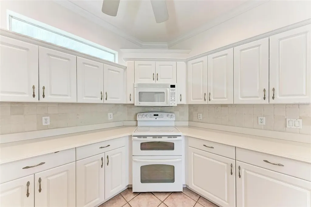 585 Khyber Lane Venice FL 34293