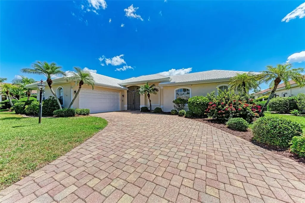 585 Khyber Lane Venice FL 34293