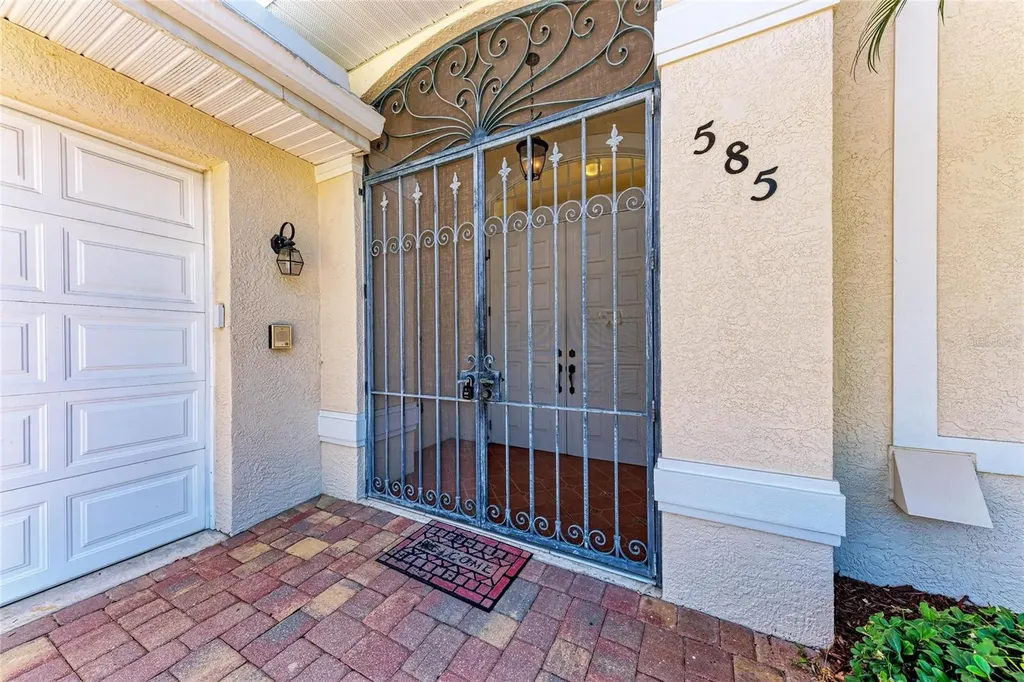 585 Khyber Lane Venice FL 34293