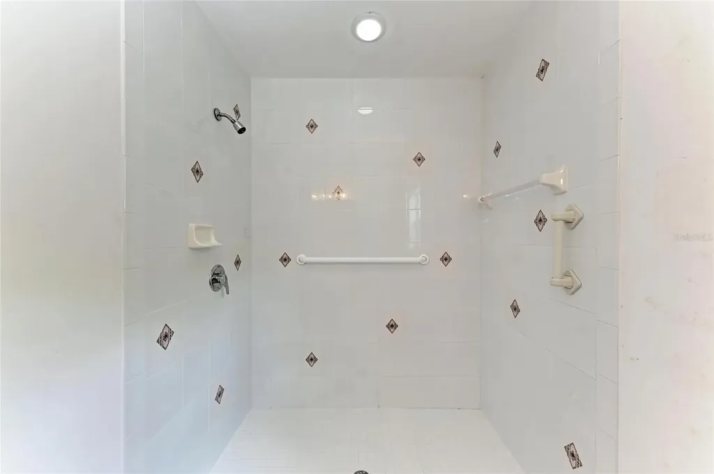 585 Khyber Lane Venice FL 34293
