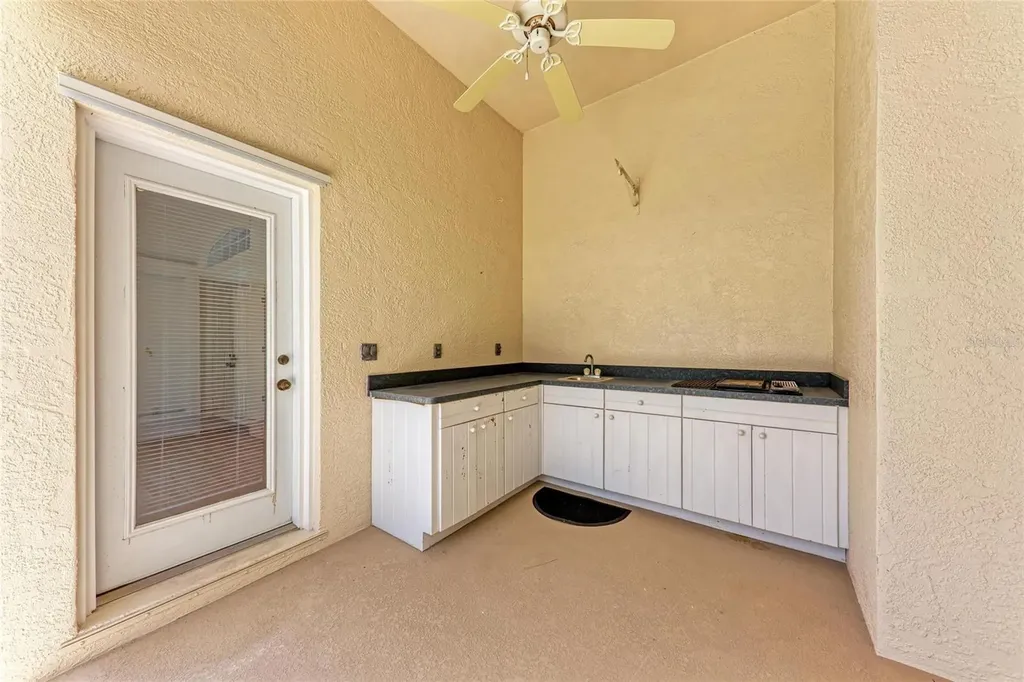 585 Khyber Lane Venice FL 34293