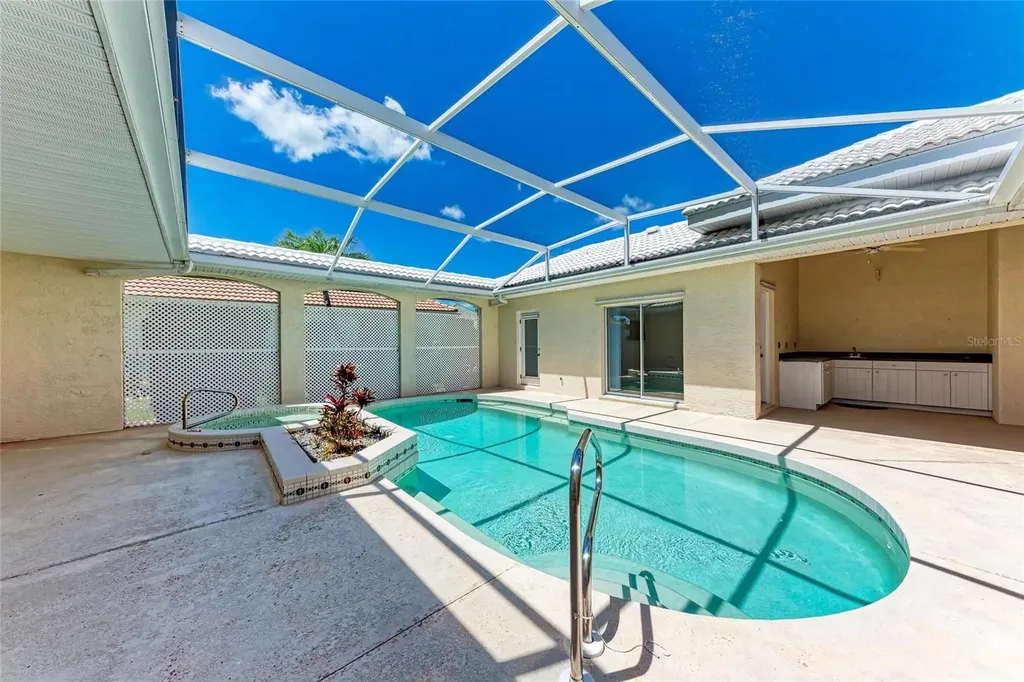 585 Khyber Lane Venice FL 34293