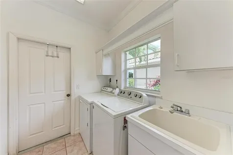 585 Khyber Lane Venice FL 34293