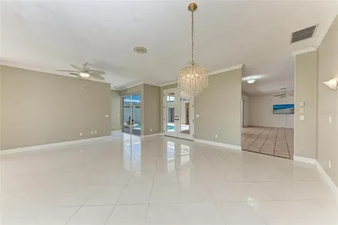 585 Khyber Lane Venice FL 34293
