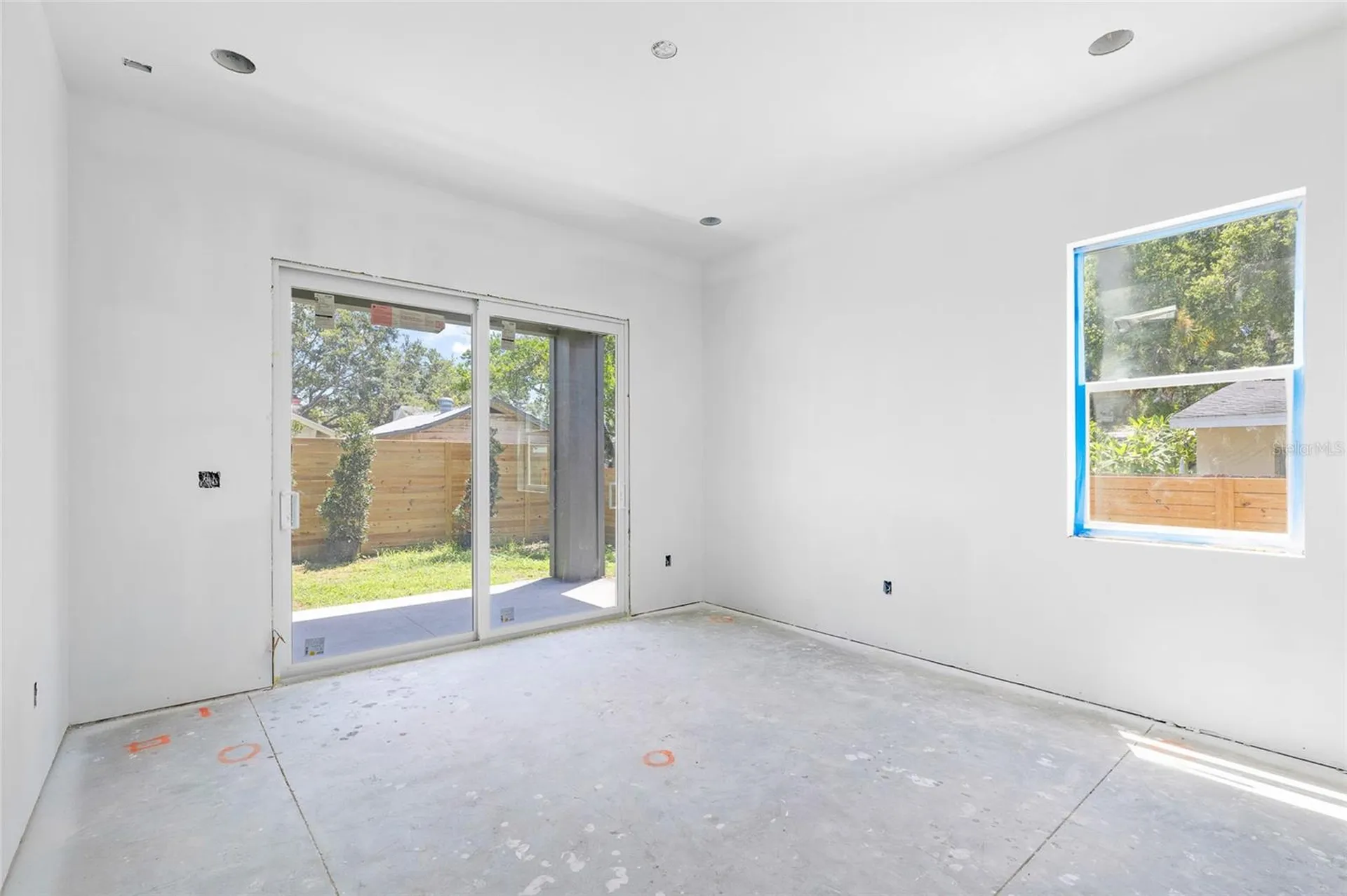 110 W Hiawatha Street Tampa FL 33604