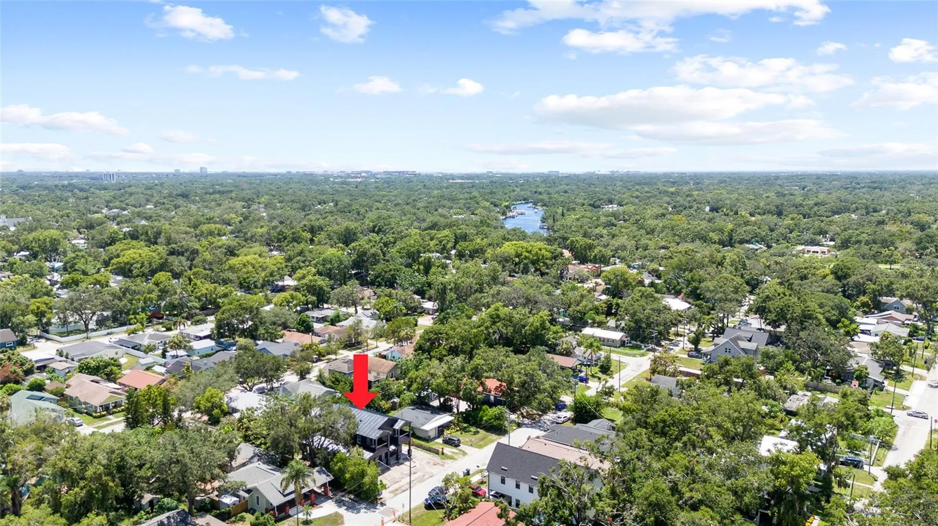 110 W Hiawatha Street Tampa FL 33604