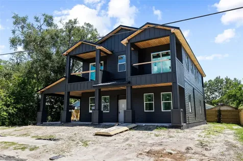 110 W Hiawatha Street Tampa FL 33604