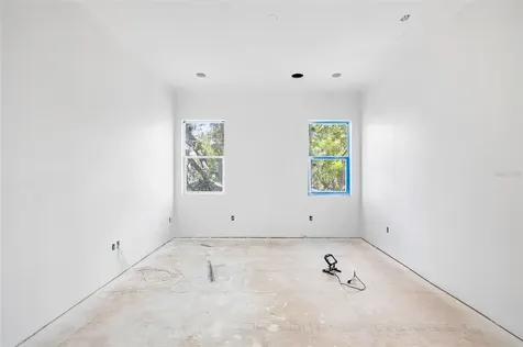 110 W Hiawatha Street Tampa FL 33604