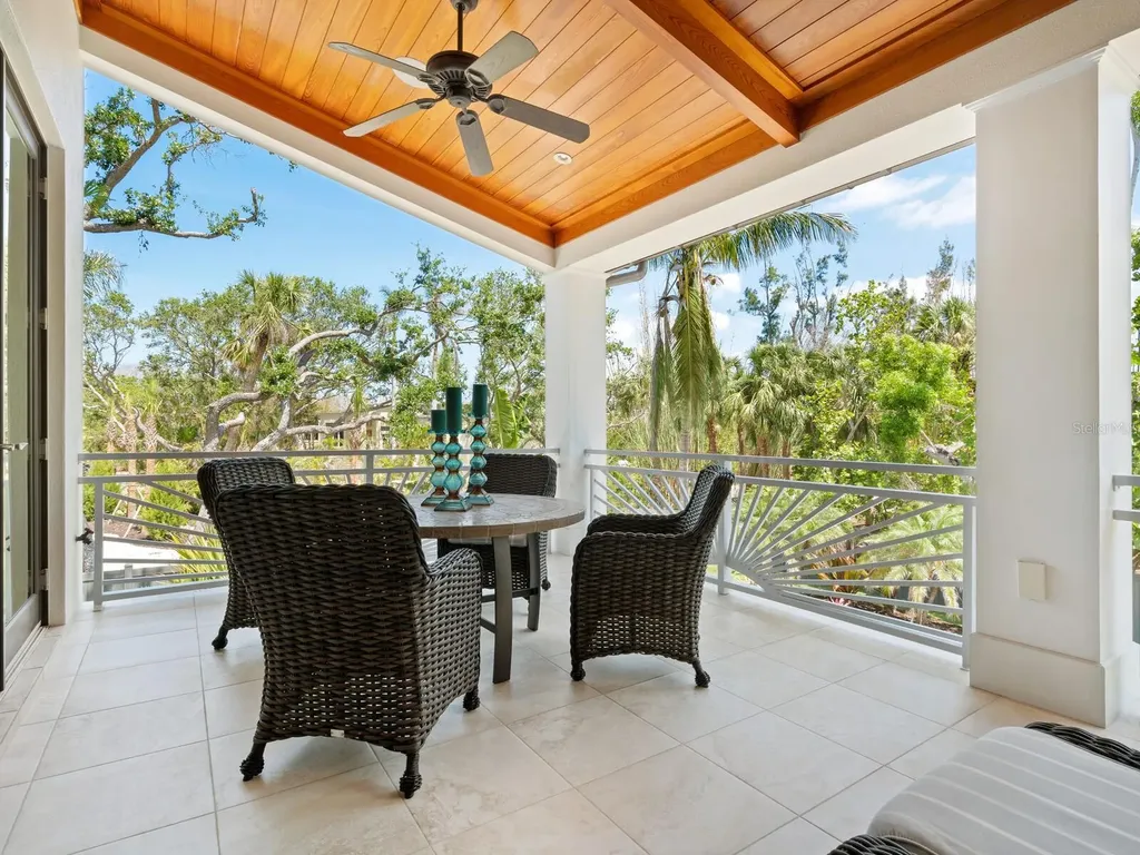 7333 Point Of Rocks Road Sarasota FL 34242