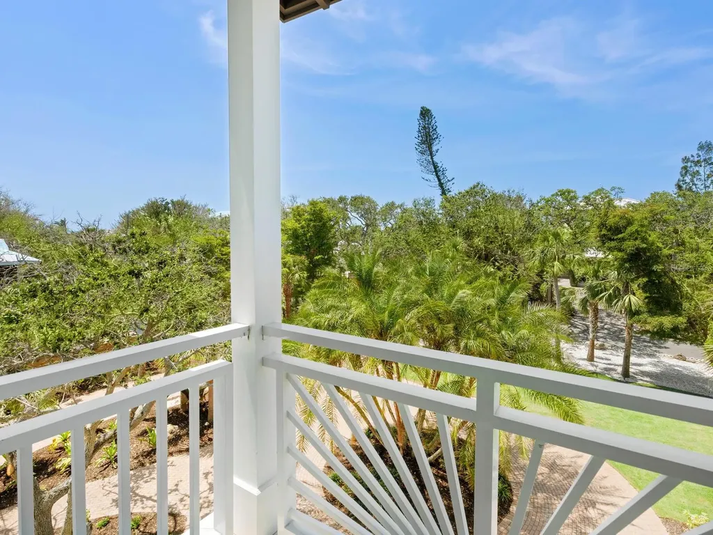 7333 Point Of Rocks Road Sarasota FL 34242