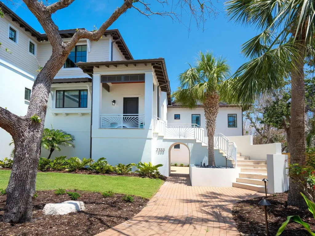 7333 Point Of Rocks Road Sarasota FL 34242