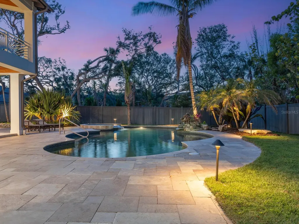 7333 Point Of Rocks Road Sarasota FL 34242