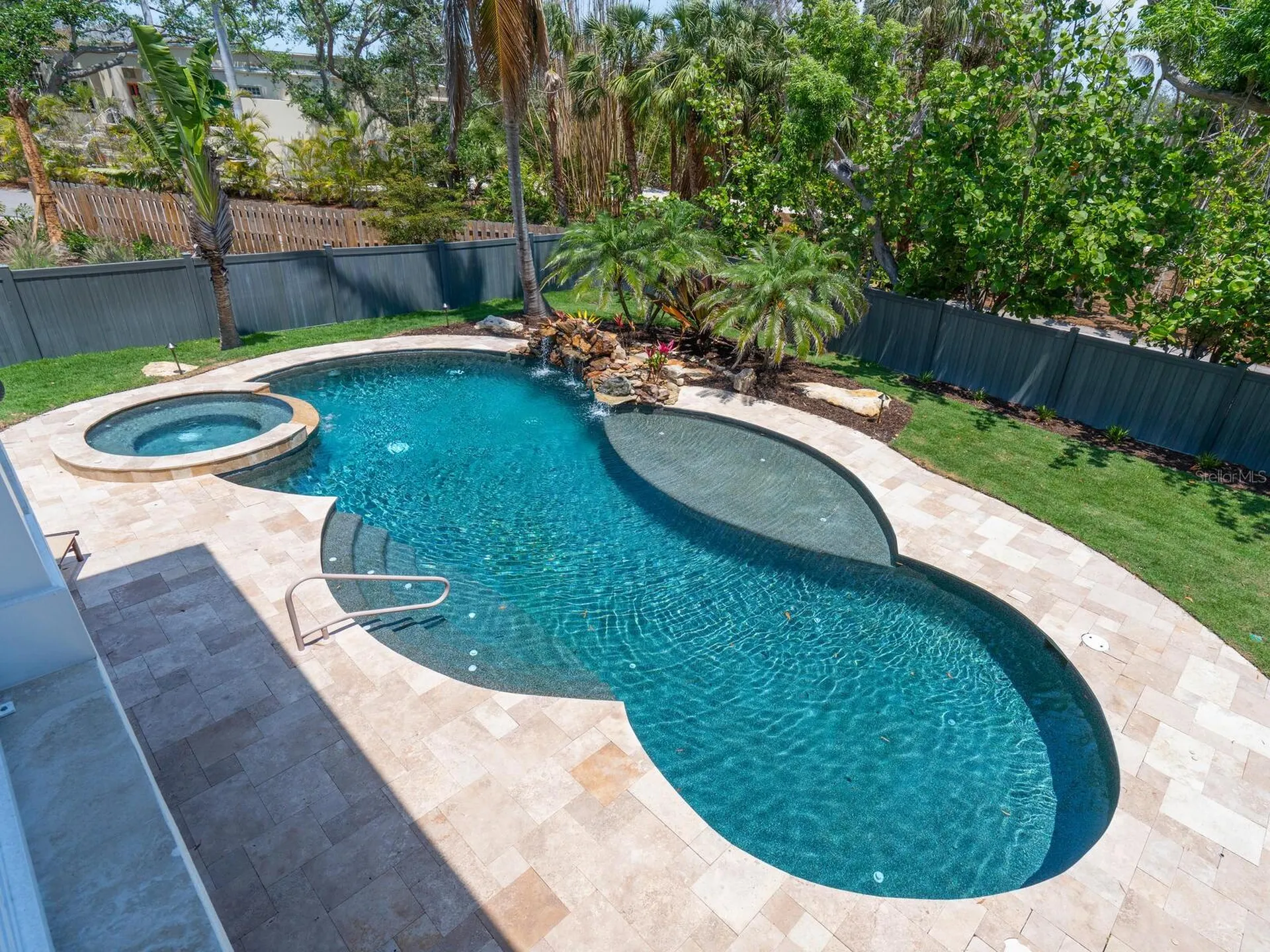 7333 Point Of Rocks Road Sarasota FL 34242