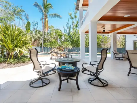 7333 Point Of Rocks Road Sarasota FL 34242