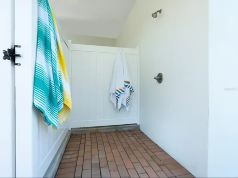 7333 Point Of Rocks Road Sarasota FL 34242