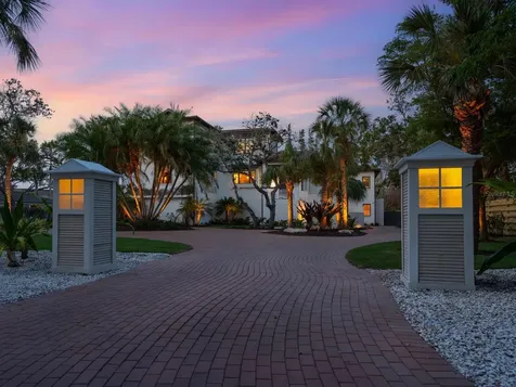 7333 Point Of Rocks Road Sarasota FL 34242