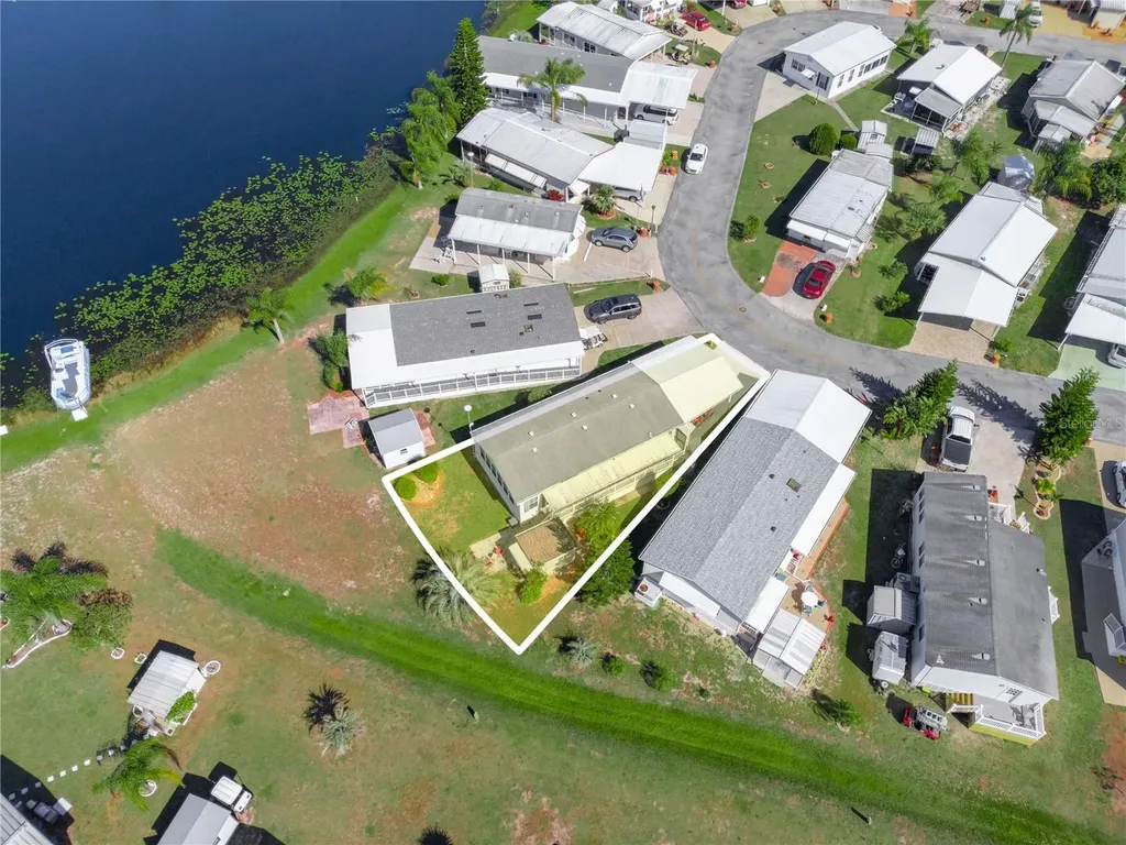 43 Red Quill Circle Lake Wales FL 33898