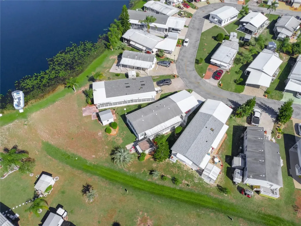 43 Red Quill Circle Lake Wales FL 33898