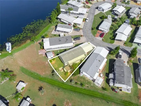 43 Red Quill Circle Lake Wales FL 33898