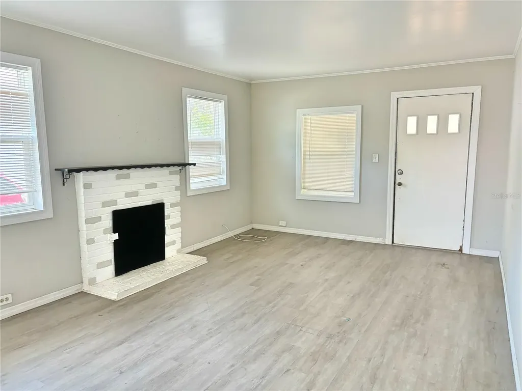 602 NW 1st Avenue Mulberry FL 33860