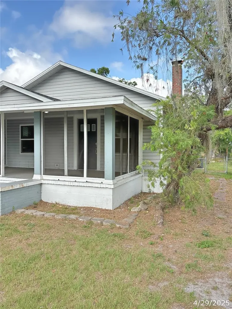 602 NW 1st Avenue Mulberry FL 33860