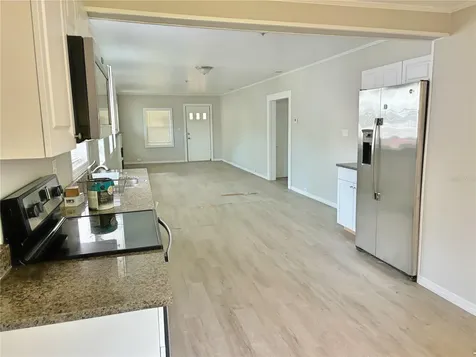 602 NW 1st Avenue Mulberry FL 33860
