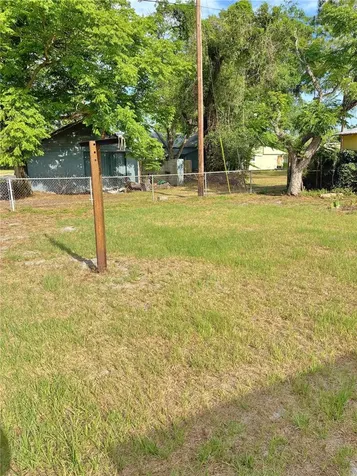 602 NW 1st Avenue Mulberry FL 33860
