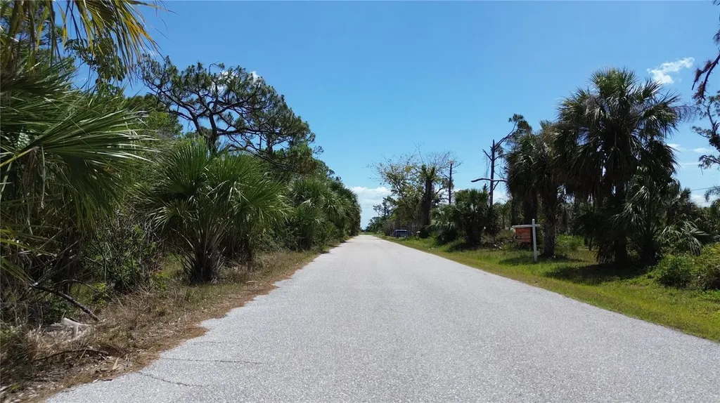 8331,8343 & 8337 Cypress Road Englewood FL 34224