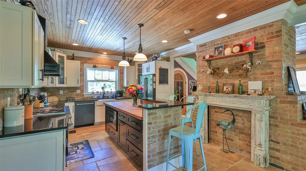 508 Faulkner Street New Smyrna Beach FL 32168