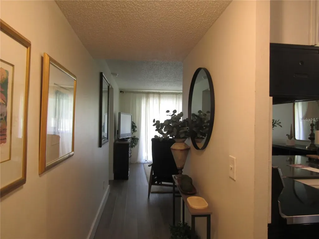4516 Longwater Sarasota FL 34235