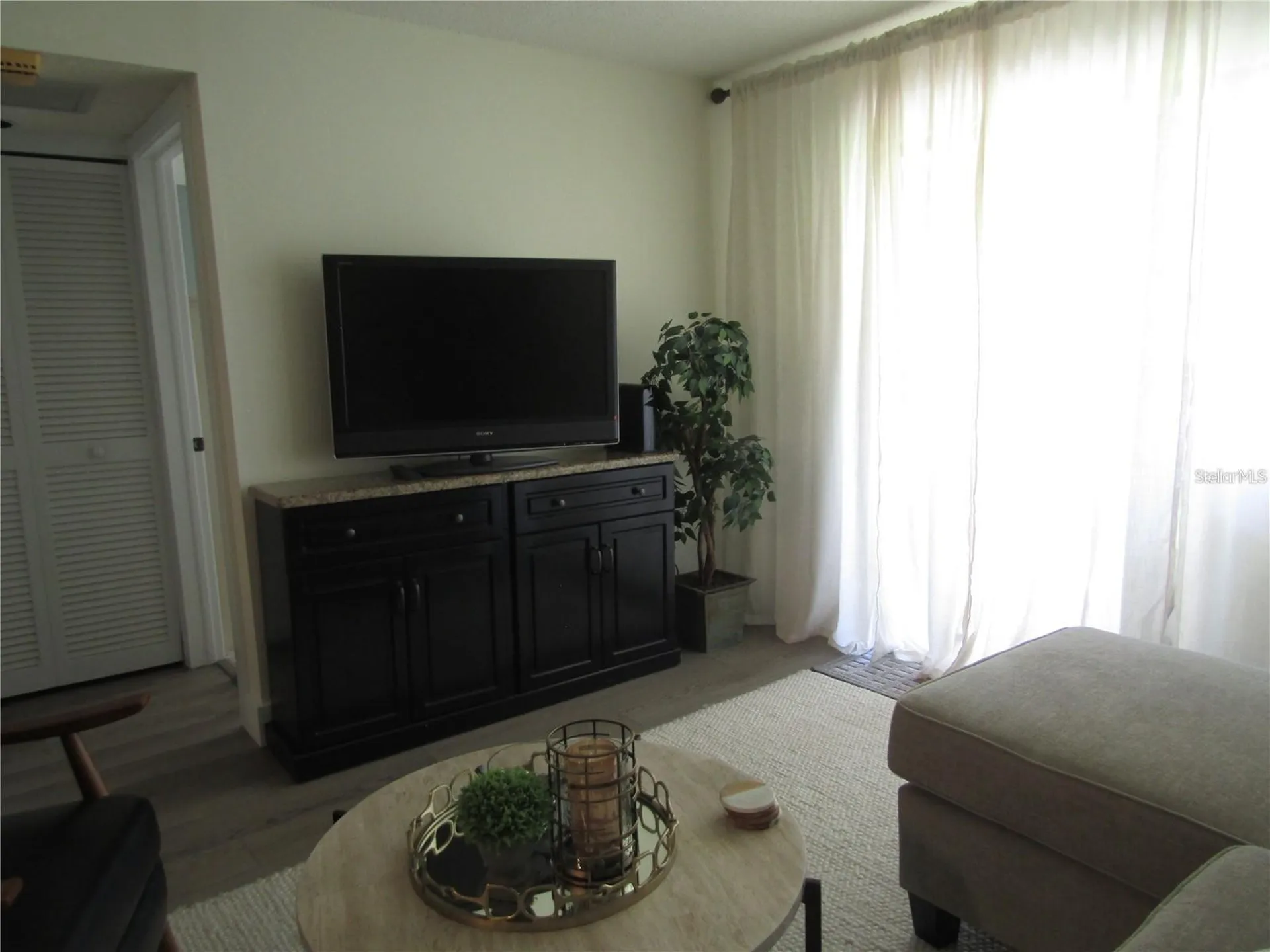 4516 Longwater Sarasota FL 34235
