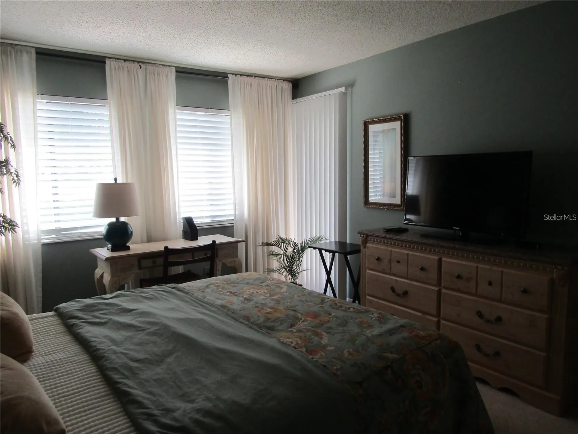 4516 Longwater Sarasota FL 34235