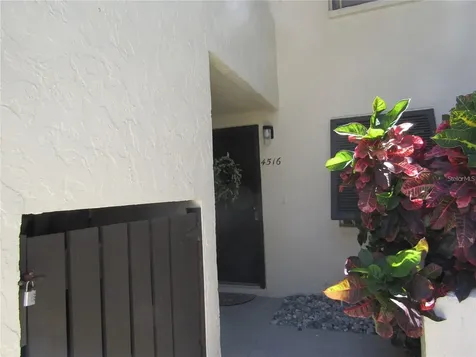 4516 Longwater Sarasota FL 34235