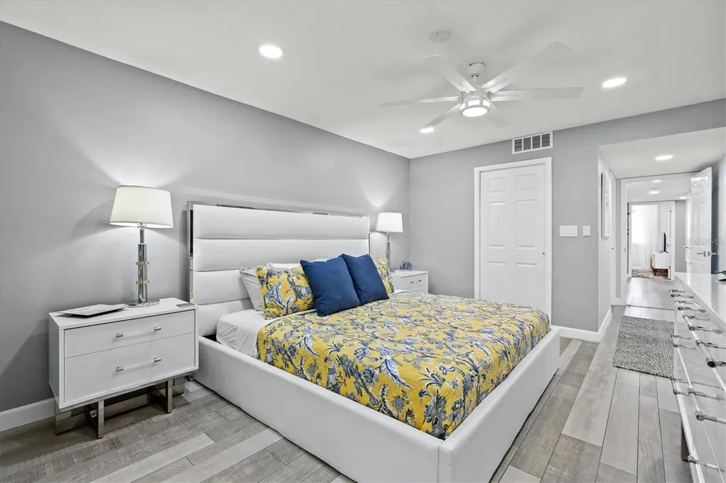 750 Bayport Way Longboat Key FL 34228