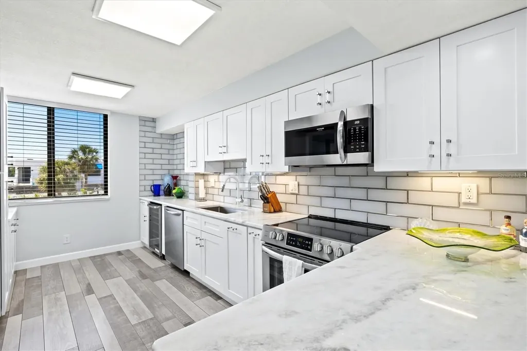 750 Bayport Way Longboat Key FL 34228