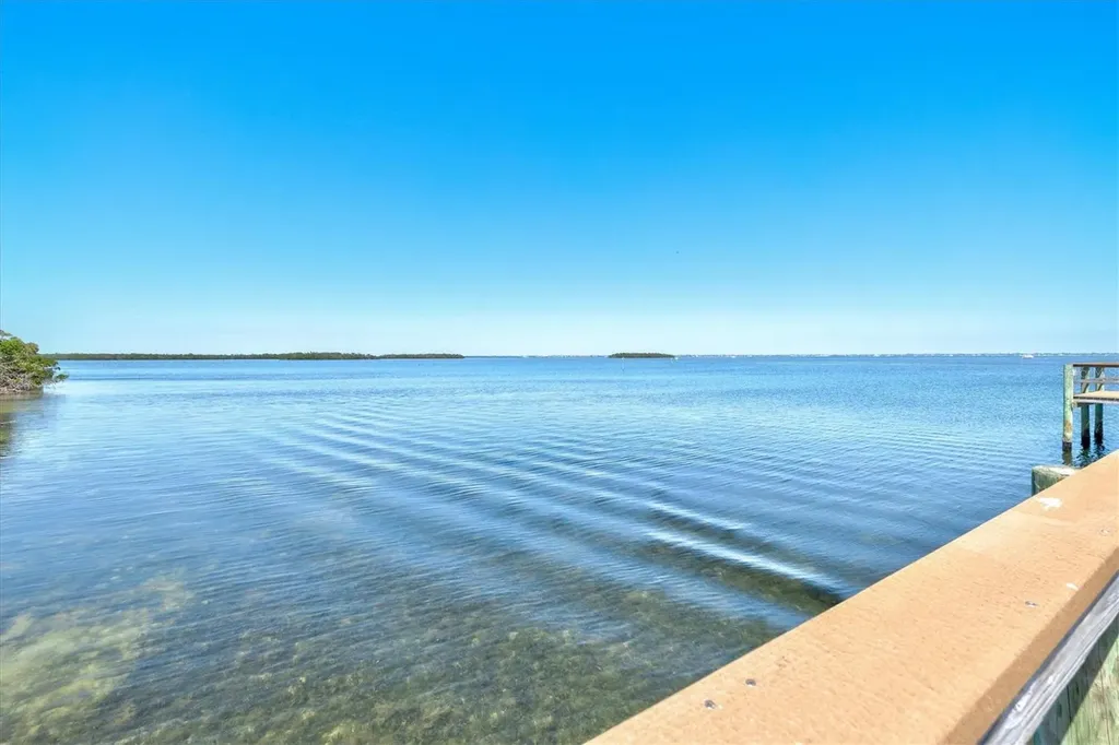 750 Bayport Way Longboat Key FL 34228