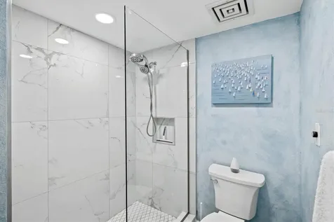 750 Bayport Way Longboat Key FL 34228