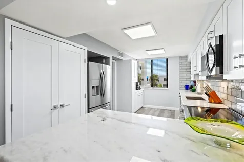 750 Bayport Way Longboat Key FL 34228