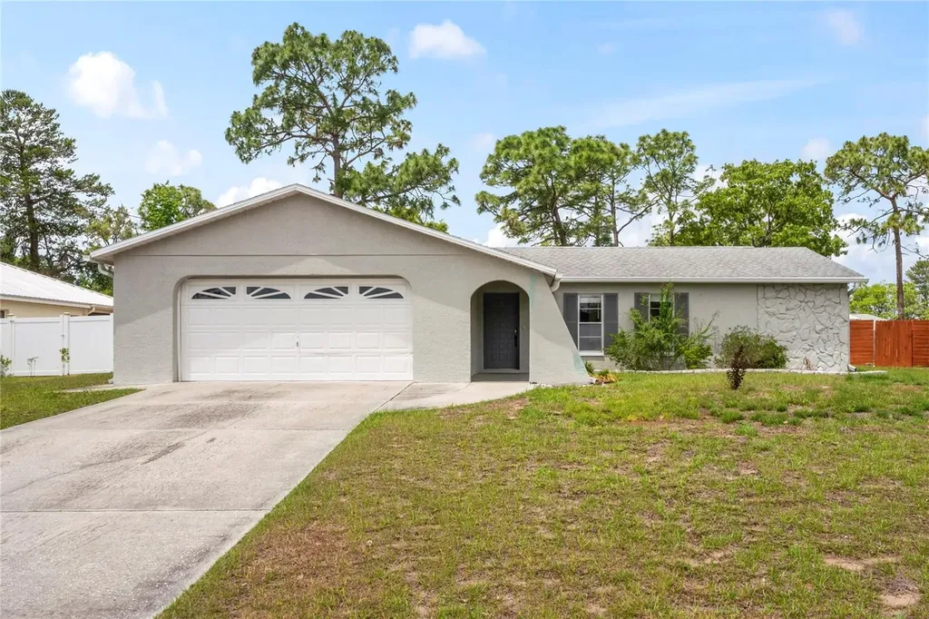 3353 Montano Avenue Spring Hill FL 34609