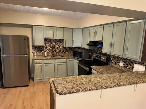 613 Carol Terrace Kissimmee FL 34744