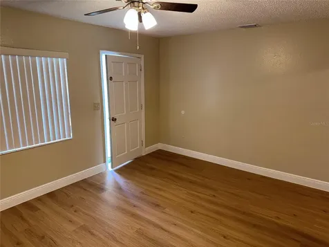 613 Carol Terrace Kissimmee FL 34744